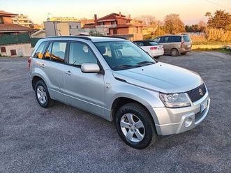 suzuki grand vitara 1.9 ddis 5 porte