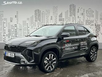 toyota yaris cross 1,5 hybrid e-cvt 4x4 130k