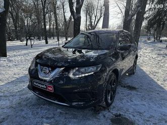 nissan rogue 2015