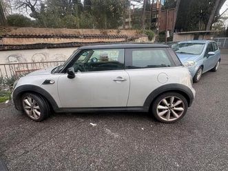 mini cooper d 2012