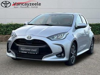 toyota yaris iconic afneembare trekhaak hitechpack gps cam sens v a
