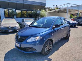 ypsilon nuova my24 1.0 firefly 70 cvstart&stop hybrid oro