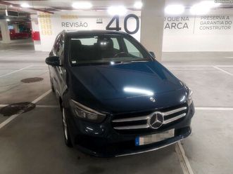 mercedes-benz b 180 progressive agosto/19