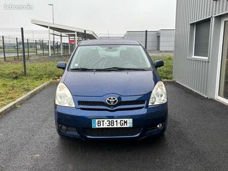 toyota corolla verso 2