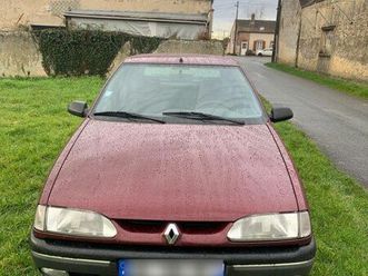 renault r19 phase 2 storia 1.4 essence – 61 000 km – entièrement révisée