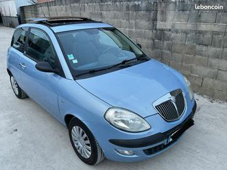 lancia ypsilon 1,3 jtd 70cv
