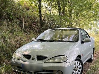 magnifique megane cabriolet 1,6 l 16 s
