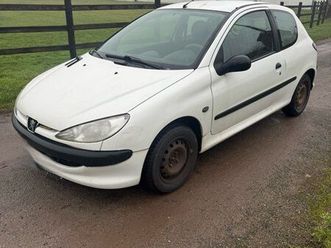 vends 206 commercial