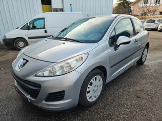 peugeot 207 3 portes 1.6 hdi 92 cv 2 place