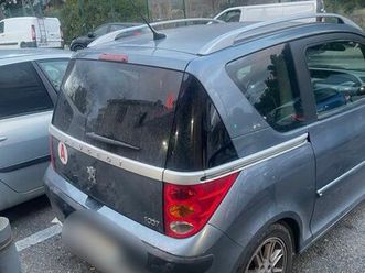 voiture peugeot 1007