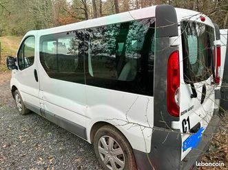 trafic passenger 2.0 dci 90ch authentique