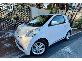 toyota iq 100 iconic full options