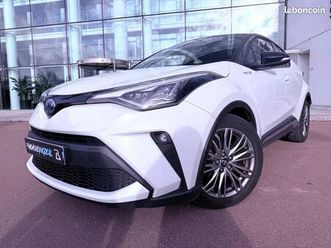 toyota c-hr (2) 2.0 hybride 184 8cv distinctive 2022