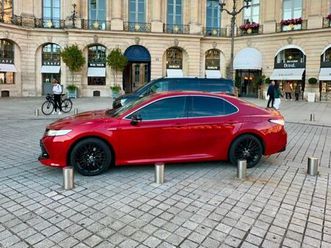 toyota camry hybride négociable