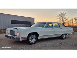 lincoln continental town car