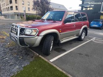 nissan patrol y61 se