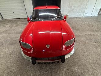 vends panhard 24 ct / 1966