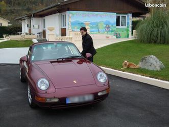 très belle porsche carrera 2 911-993