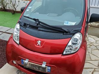 peugeot ion électrique