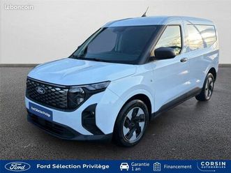 ford transit courier fourgon electrique e- 136 ch batterie 54 kwh trend