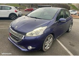 peugeot 208 1.2 vti 12v berline allure phase 1