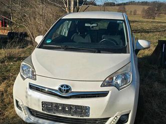 toyota verso s klima sitzheizung rückfahrkamera