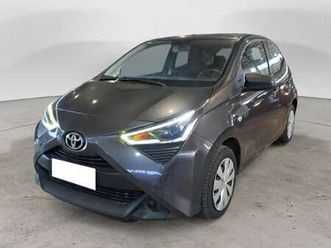 aygo connect 1.0 vvt-i 72cv 5 porte x-business li