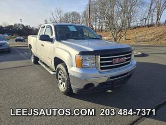 *2013 gmc sierra 1500 hd 4x4*ext cab*119k mi*1-owner*very good cond*