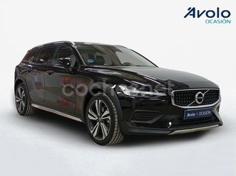 volvo v60 cross country 2.0 b4 d awd cross country core auto