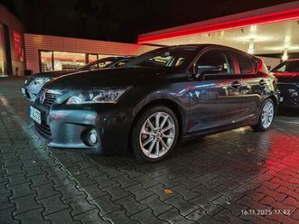 lexus ct200h hybrid mark lenvinson leder navi