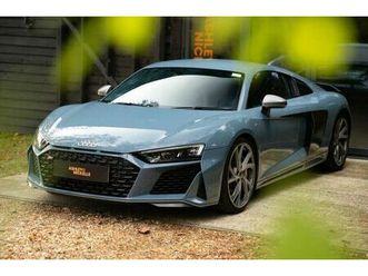 2022 audi r8