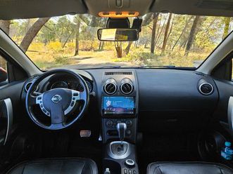 shitet nissan qashqai +2,full-option