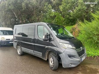 jumper minibus 9 places