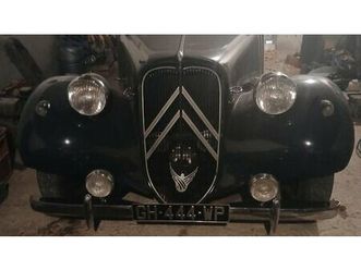1955 citroen traction avant bleu foncé manuel, 4 vitesses...