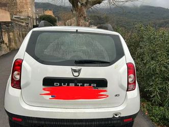 vend dacia duster