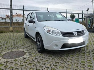 dacia sandero 1.4 bi - fuell gasolina e gpl 2010 novembro/10