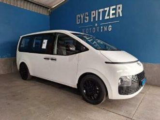 2.2d executive 11-seater