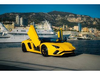 2019 lamborghini aventador - s roadster - giallo orion