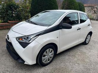 toyota aygo x 1.0 vvt-i 72 cv 5 porte trend s-cvt
