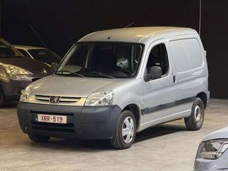 1.6 hdi // airco // utilitaire