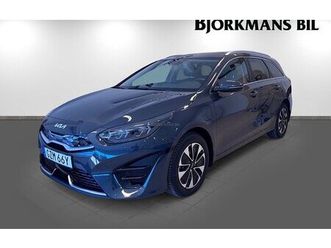 kia cee'd ceed sw plug-in hybrid action