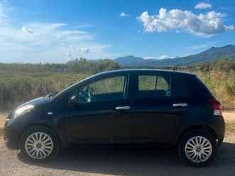 toyota yaris 2011