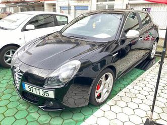 <li class=breadcrumbs-module_list-item__zg-6q alfa romeo giulietta 1.6 jtdm distinctive </ol>