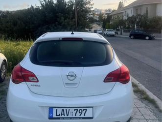 opel, vauxhall astra 1,6l 2012