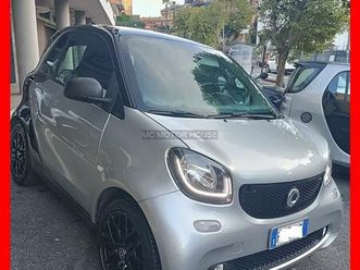 smart fortwo benzina *neopatentati* permute/rate
