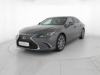 lexus es 300h 2.5 executive