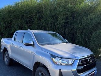 toyota hilux 2.4 d-4d 4wd cd cm aut.