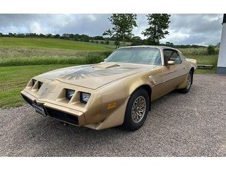 pontiac trans am 6.6 v8 targa patina byte