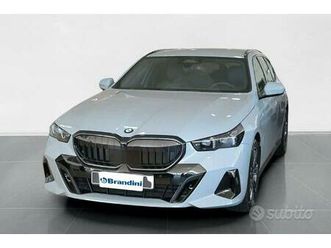 bmw 520d touring 48v sdrive auto