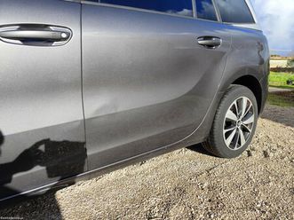 citroën c4 spacetourer novembro/21